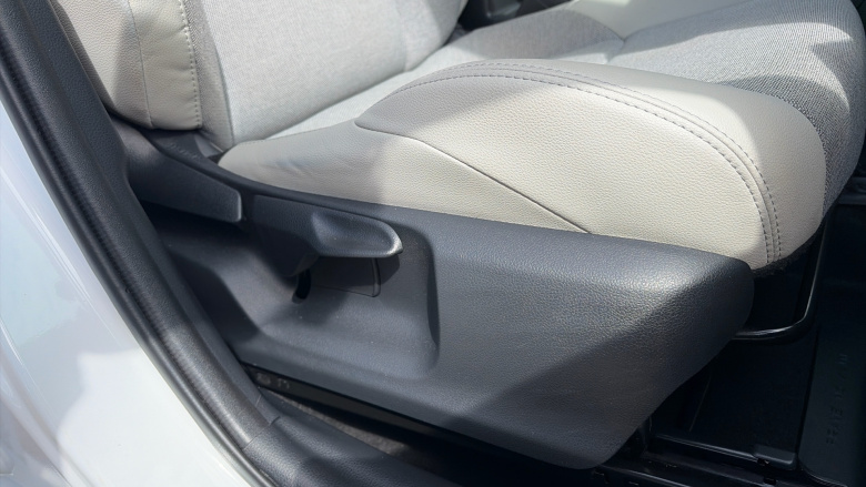 Toyota Yaris 1.5 Hybrid Excel 5dr CVT Hybrid Hatchback